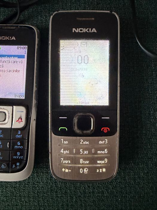 Nokia 2630 , 2730