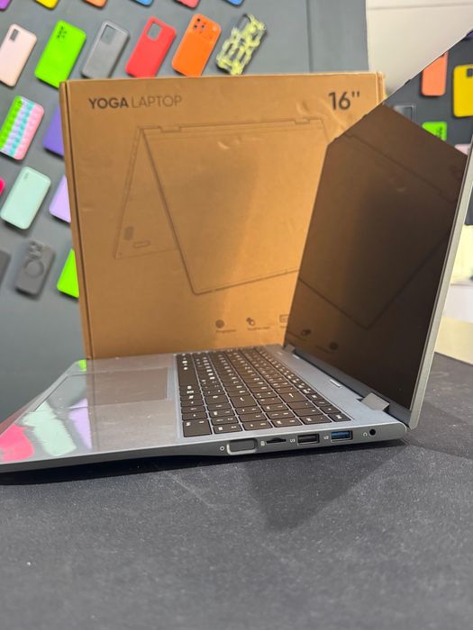 Yoga Laptop J1 Grey - Touchscreen 16inch - 16GB RAM - 512GB ROM - Ryzen 3 3300U - Amprenta - NOU - Garantie