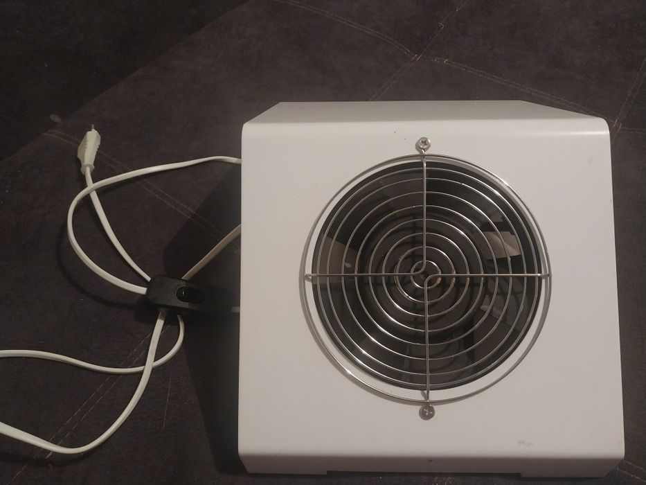 Пылезборник для маникюра