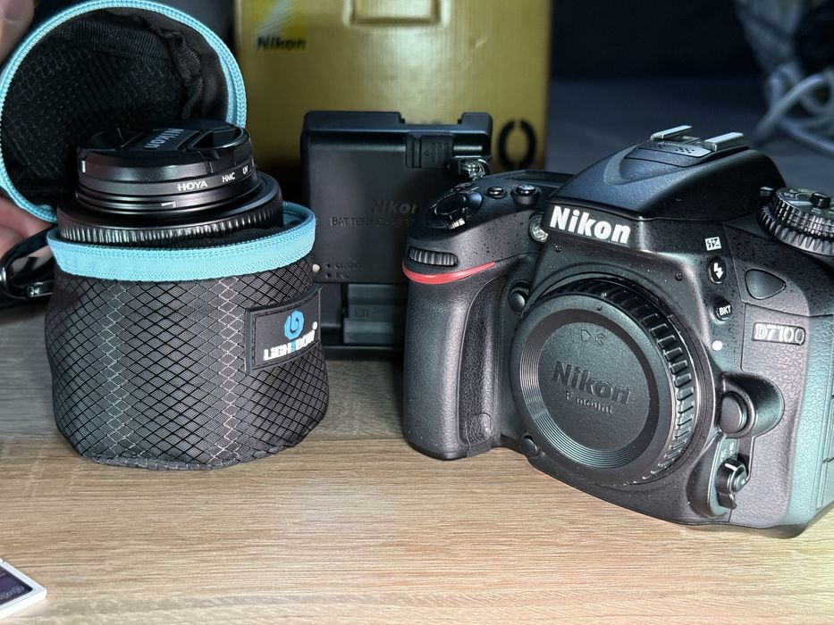 Nikon D7100 + Nikon AF-S DX Nikkor 35mm f/1.8G – комплект