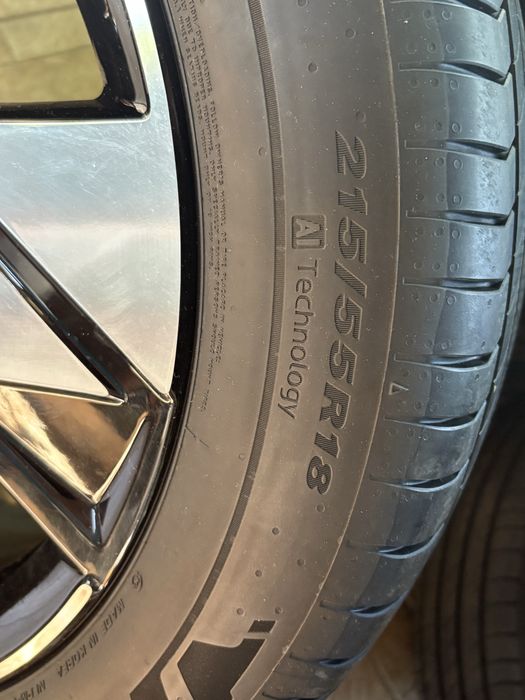 Оригинални джанти Hyundai / Хюндай 18" 5х114.3 + гуми 215/55/18