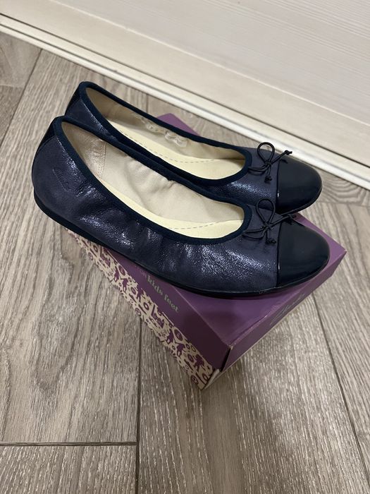 Балетки новые Clarks кожа