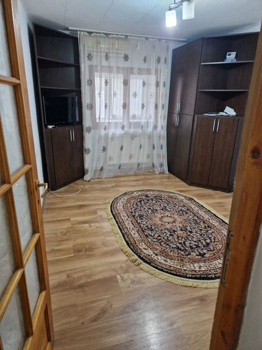Proprietar vand garsoniera