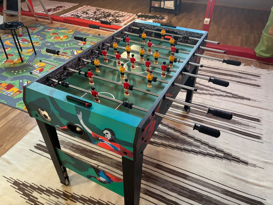 Masa fotbal  profesionala