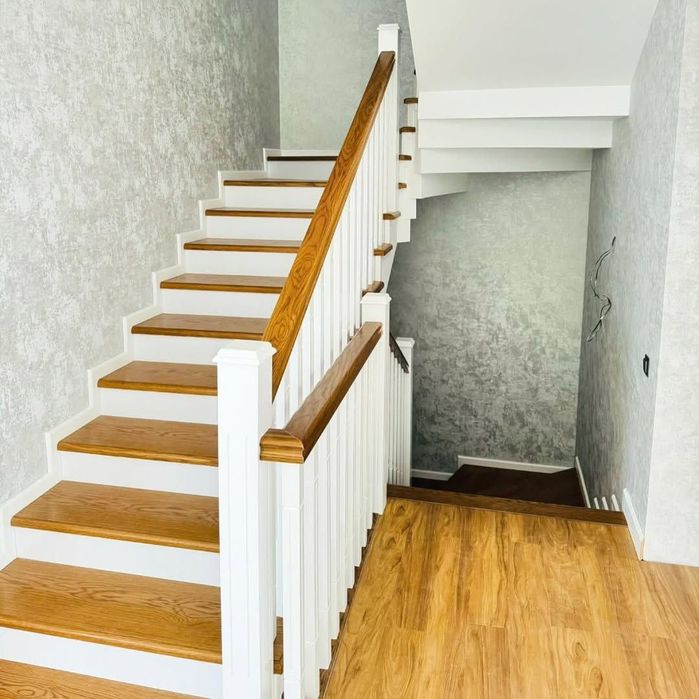 Обшивка лесниц из МДФ, Шпона а так же из натурального дерева