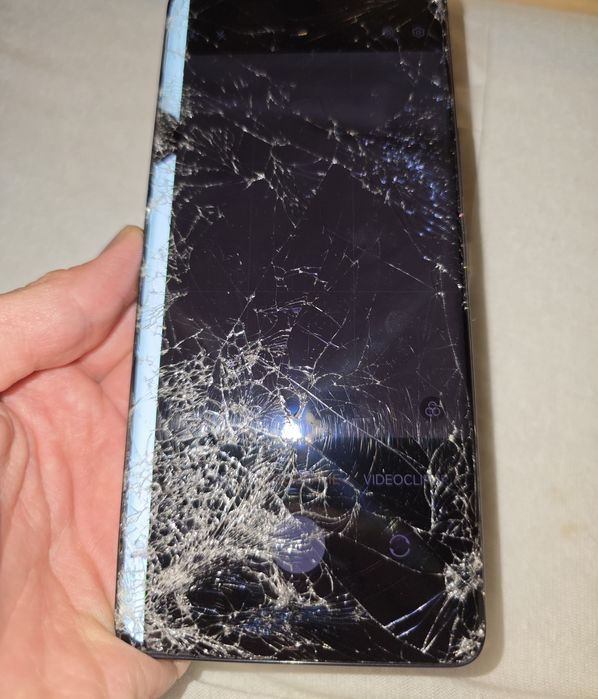 Vand un honr magic 7 lite cu 256gb