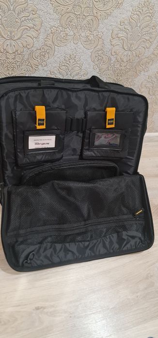 Сумки для ноутбука Targus SkyDD