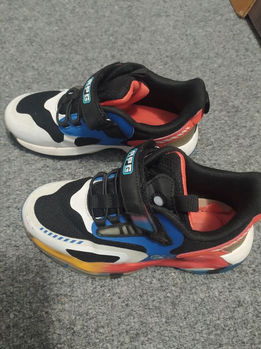 Маратонки Runners APG, Анди студио