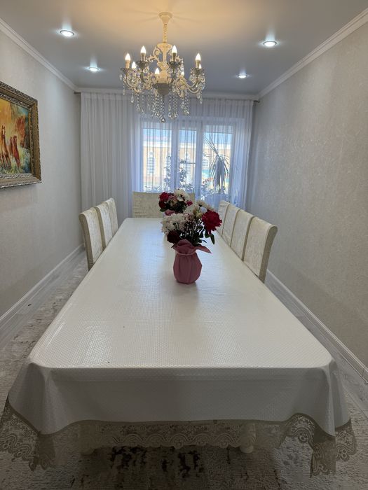 Продам стол гостевой