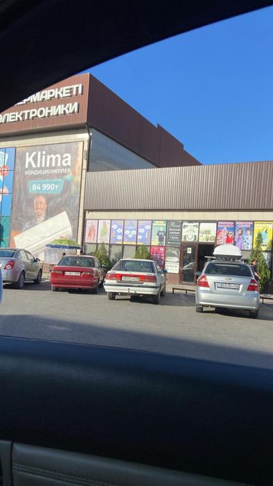 Срочно продаю бутик 17 кв м для торговля