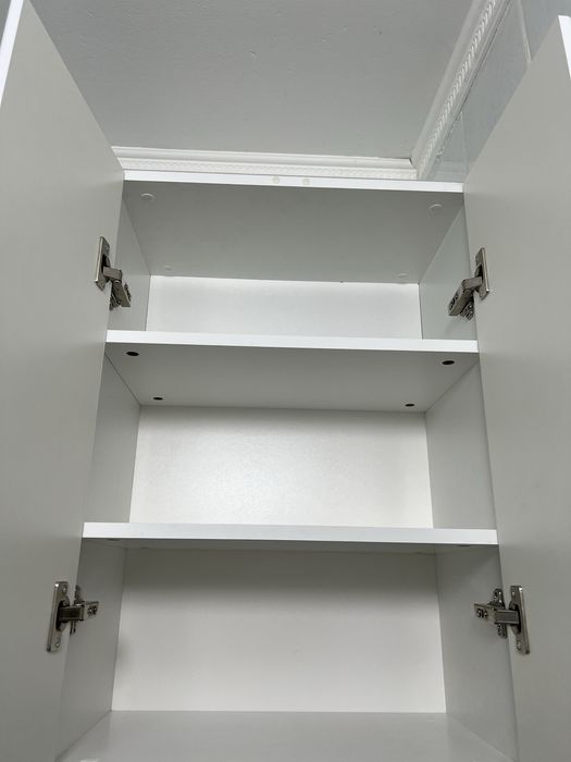 Шкаф навесной для ванной комнаты