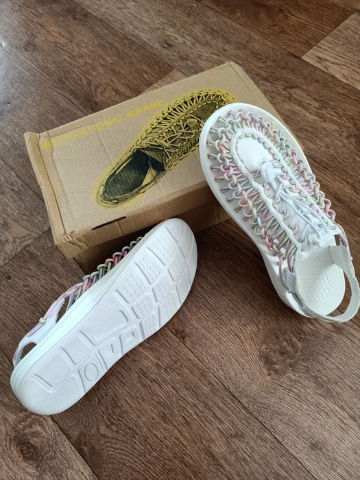 Обувь на лето, новые