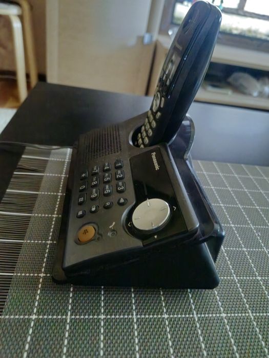 Продам телефон-базовая станция