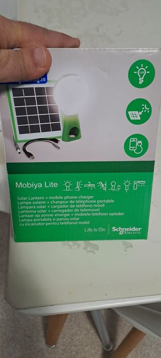 Lanterna mobila solara
