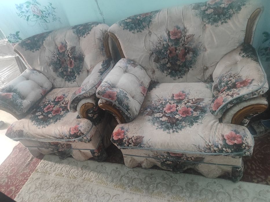 Продам Красивые кресло сделано на заказ с Америки