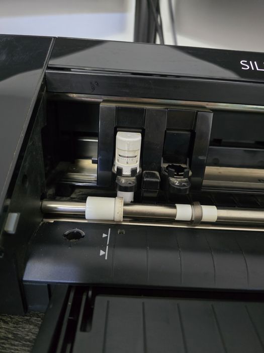 Cutter  plotter cameo 4 in perfecta stare