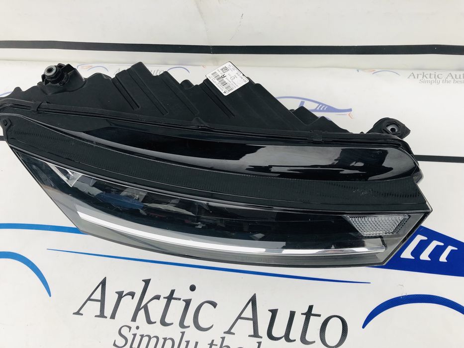 Far dreapta led Skoda Octavia 4 cod 5E4941016