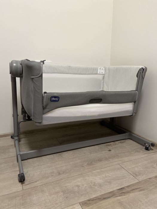 Бебешко Next to me легло - Chicco Magic