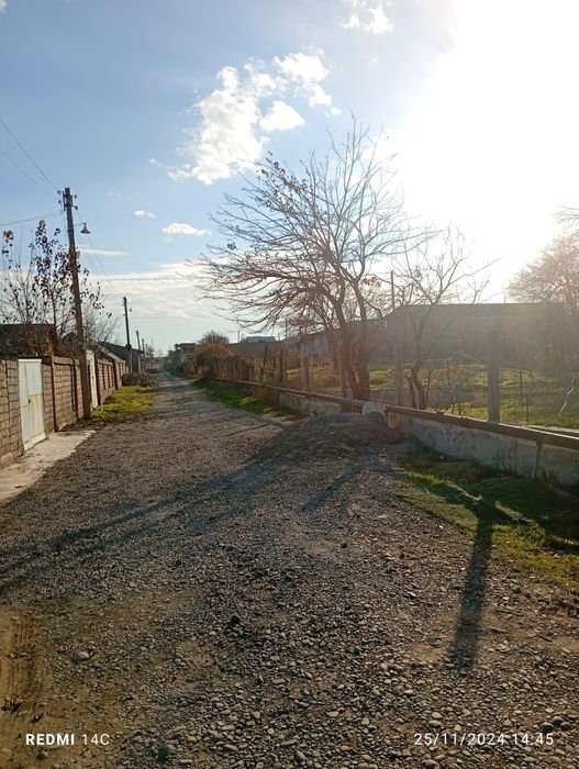 Toshkent tumumani Qushqoʻndi MFI da yer sotiladi