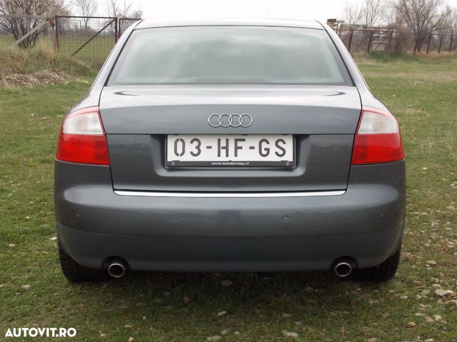 AUDI A4 2001 — imagine 4
