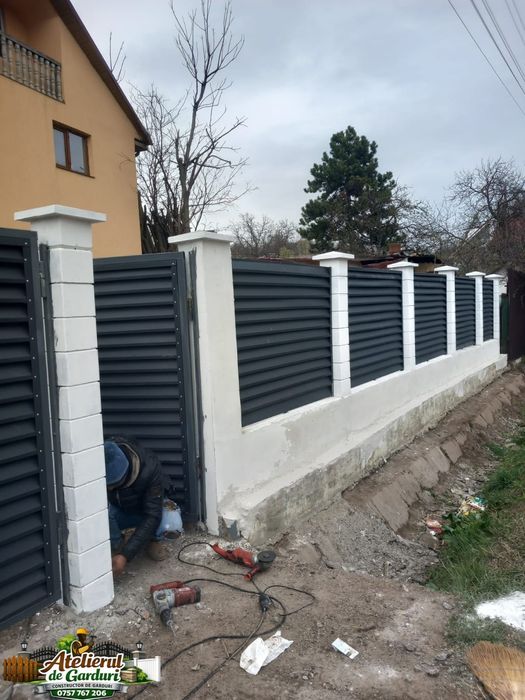 Construim garduri și porți exact după cerințele dumneavoastră (cu sau fără stâlpi de beton), cu fundație (sau fără fundație la cerere), la dimensiuni