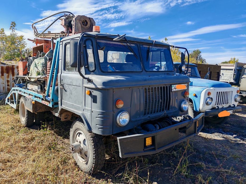 Продаю буровую установку