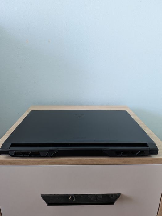Идеал MSI Katana i7 13620H/16/1TB/RTX 4050/144Hz