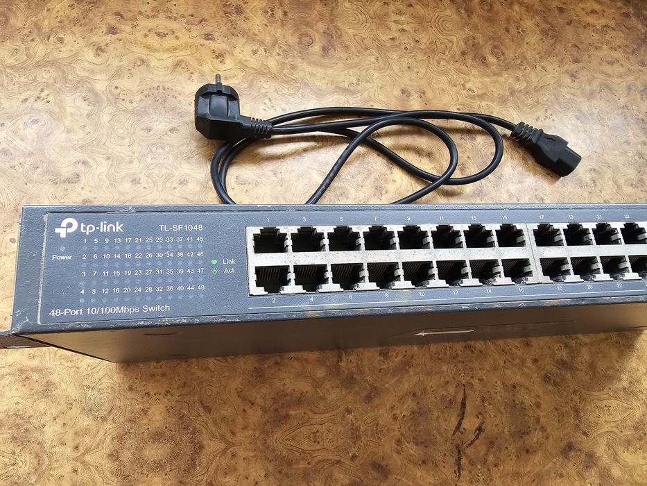Switch/Хаб TP-link 48 портов