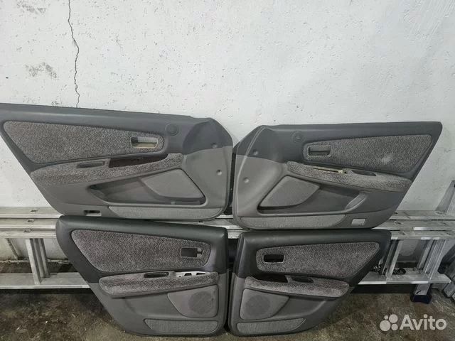 Продам дверные карты на марк 2 100 кузов