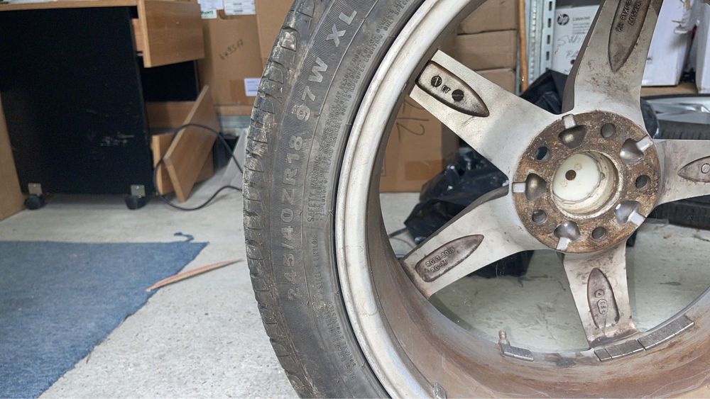 Jante r18 audi B8 S-Line a4 a5 a6 senzori anvelop vara 245 40 18