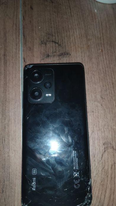 Продам  Redmi note 12 pro plus 5g