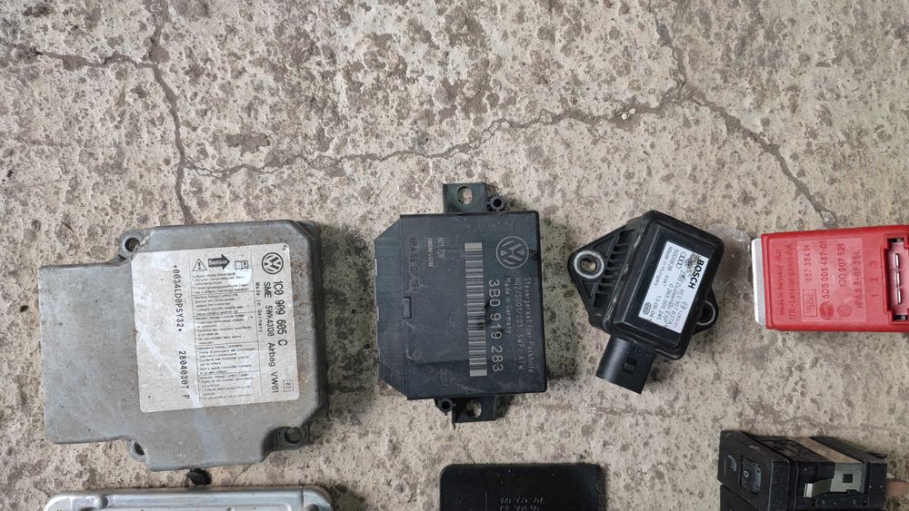 ABS ECU компютър Климатроник копчета комфорт модул копчета Passat B5