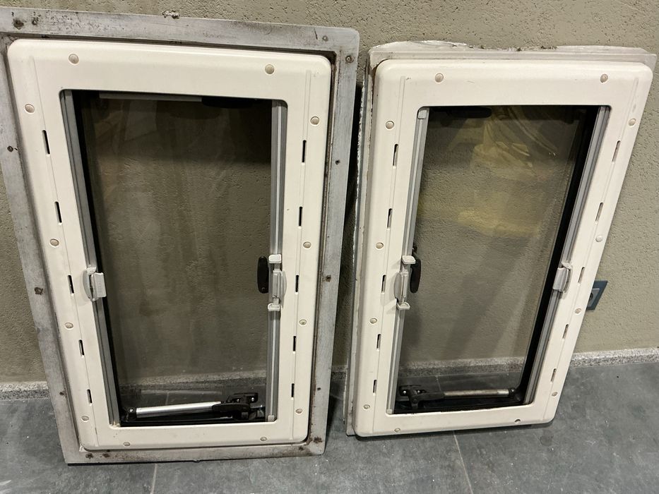 Прозорци за кмпер или каравана