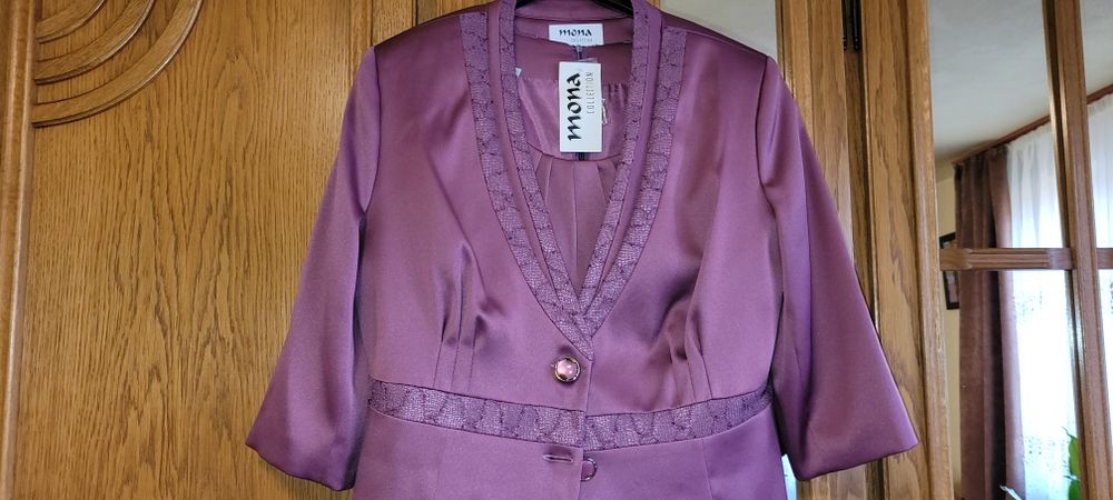 Costum de damă, 2 piese, poloneză, mr.46, nou cu eticheta
