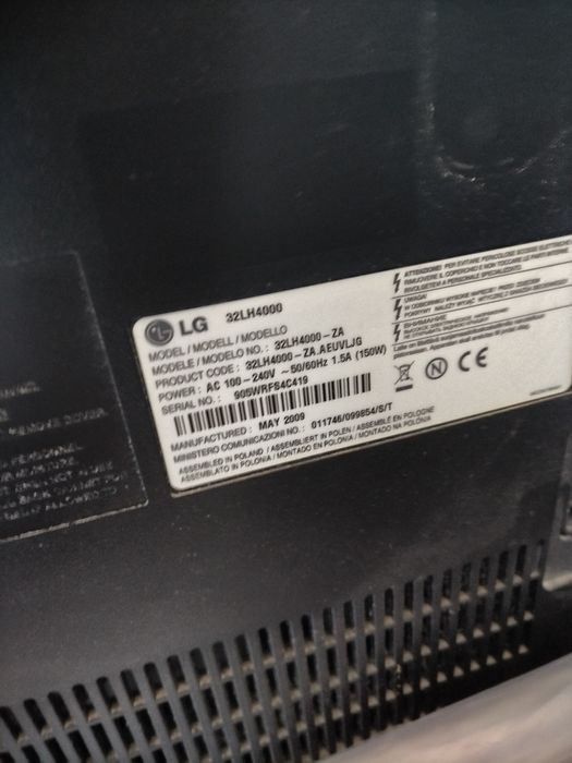 Televizor LED LG 32LH4000, 32 inch, stare EXCELENTĂ + accesorii