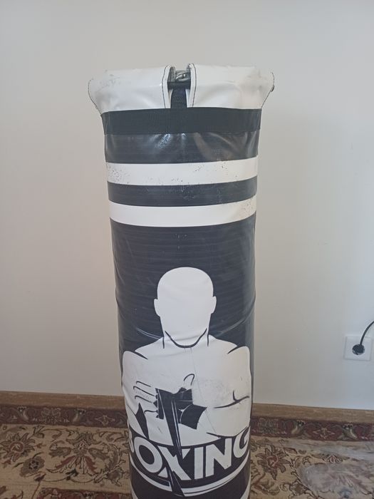 Боксеркая груша.