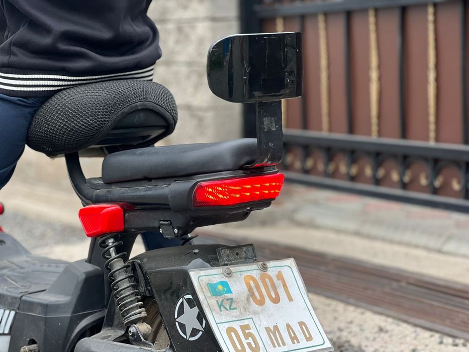 Продам электро скутер