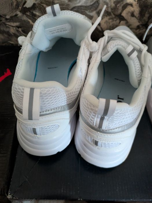 Dior b22 кросы 43 размера