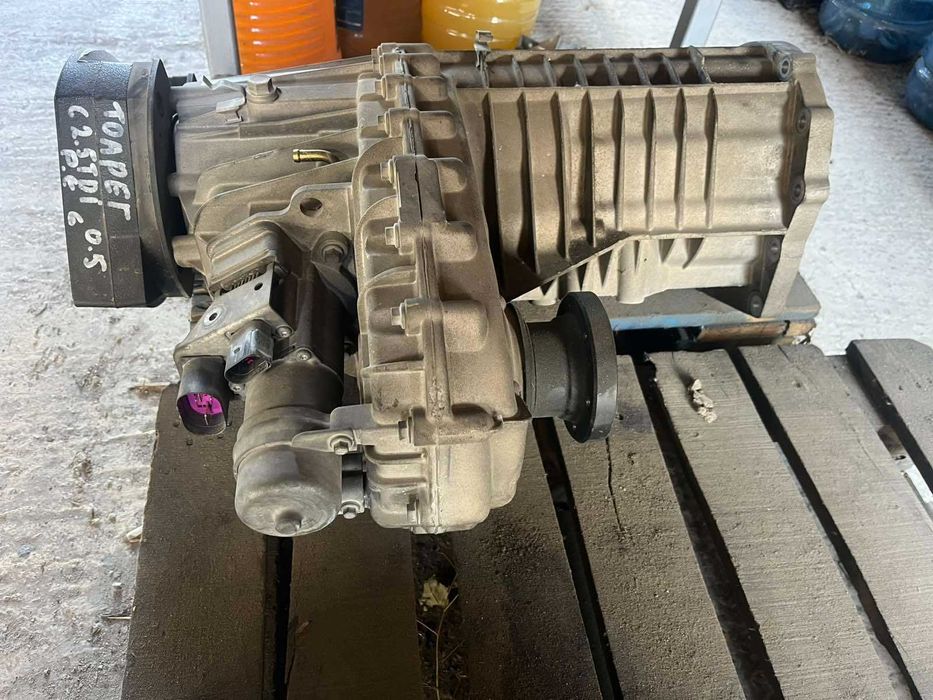 Раздатка VW TOUAREG 2.5 TDI 05г.