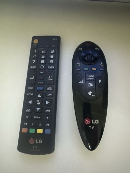 Телевизор LG 107cm