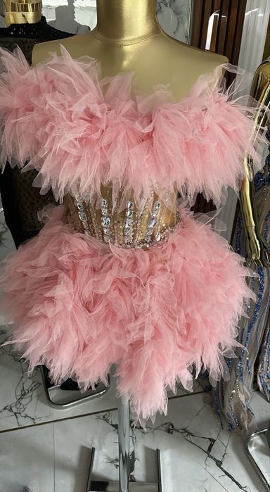 Rochie spectaculoasă cu pietre