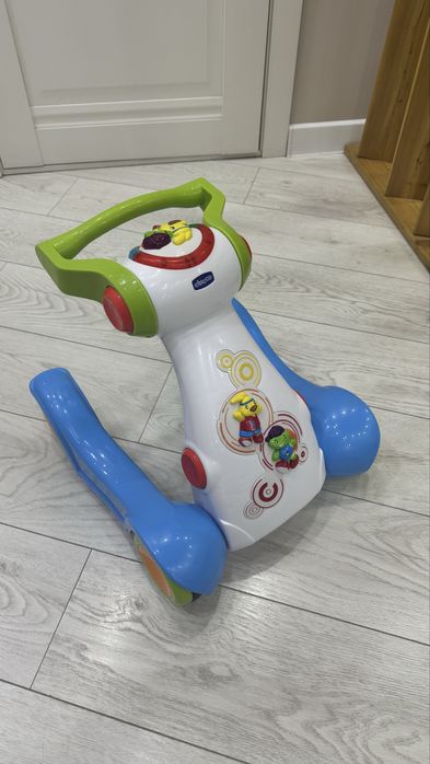 Ходунок детский Chicco