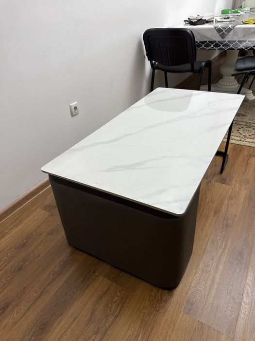 Журнальный столик