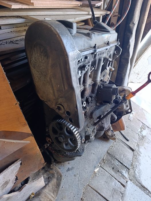 Двигатель на запчасти