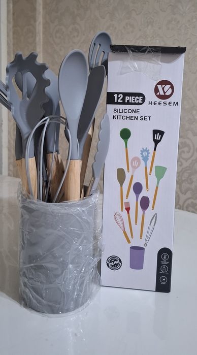 Набор кухонных принадлежностей 12 предметов