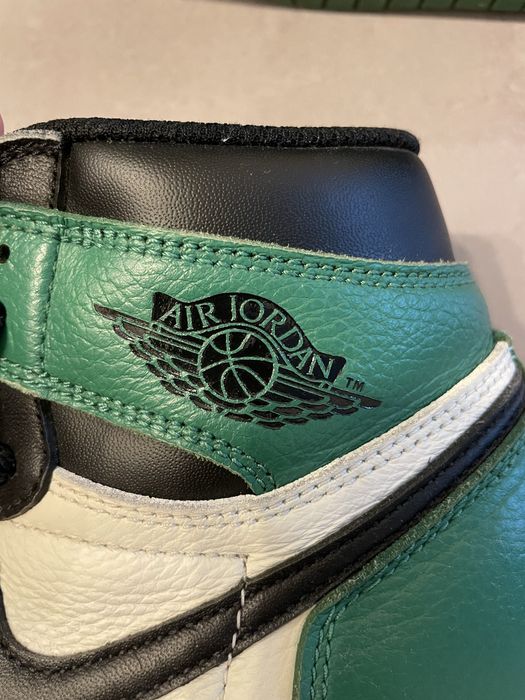 Air Jordan 1 Pine Green