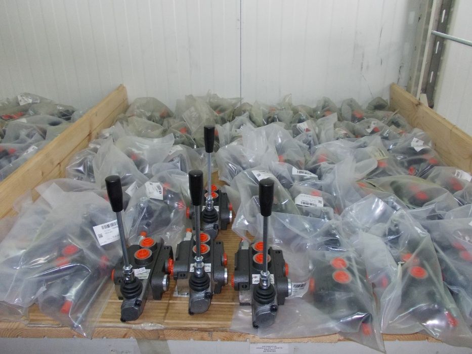 Distribuitoare hidraulice OFERTA distribuitor hidraulic 1 maneta