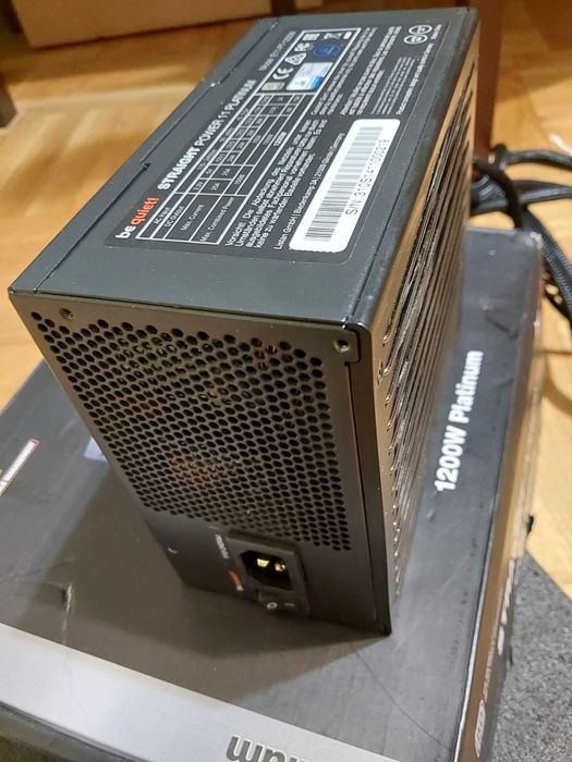 1200W 80+Platinum - BeQuiet Straight Power 11, Cooler Master V1200