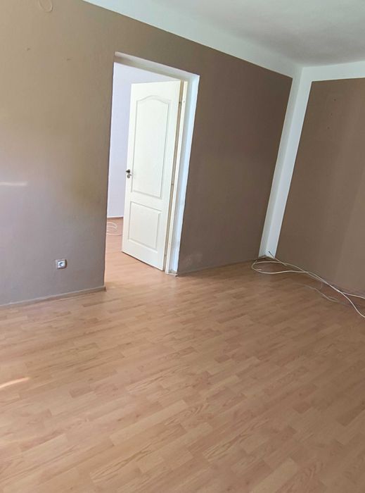 Ofer spre închiriere apartament