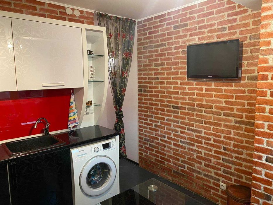 Дава се под наем Двустаен апартамент в София, Свобода - 58 кв.м за 348.84 € - Снимка #3